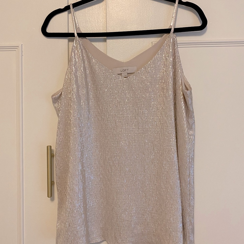 Size small LOFT tank